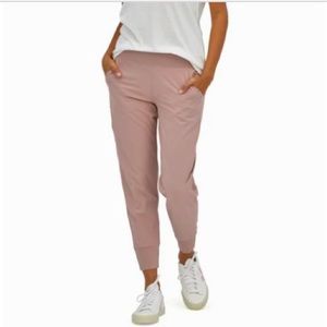 Patagonia Happy Hike Pants in Stingray Mauve EUC (small)
